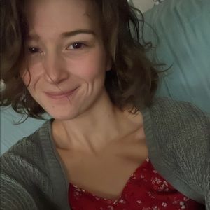 Meet your Posher, Lily